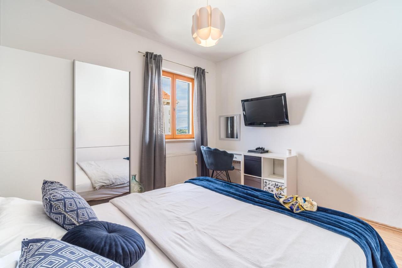 Guest House Barbara Nerezisca エクステリア 写真